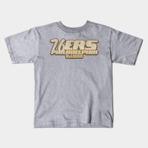 Philadelphia 76ers / Old Style Vintage Kids T-Shirt by Zluenhurf